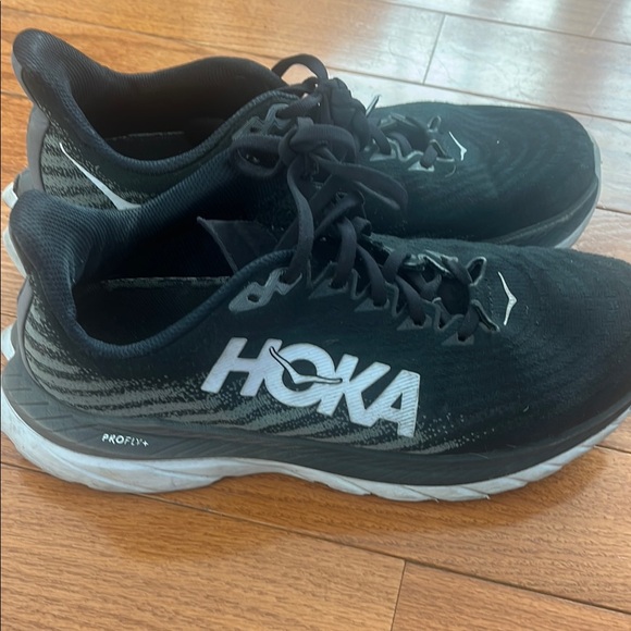HOKA Men's Black Running Shoes - Picture 2 of 6
